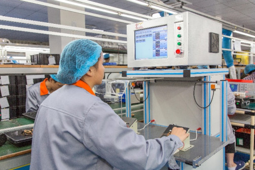 Shenzhen Xindonghui Technology Co., Ltd कारखाना उत्पादन लाइन
