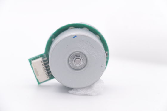 उच्च दक्षता 16.7W 17265RPM 27 मिमी ब्रशलेस डीसी मोटर 18V फासिअल बंदूक के लिए