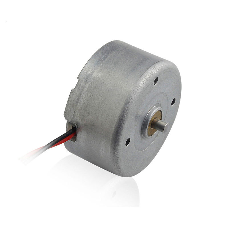 मिनी स्थायी चुंबक इलेक्ट्रिक मोटर 5600rpm 300 डीसी मोटर 4V पानी नृत्य स्पीकर के लिए